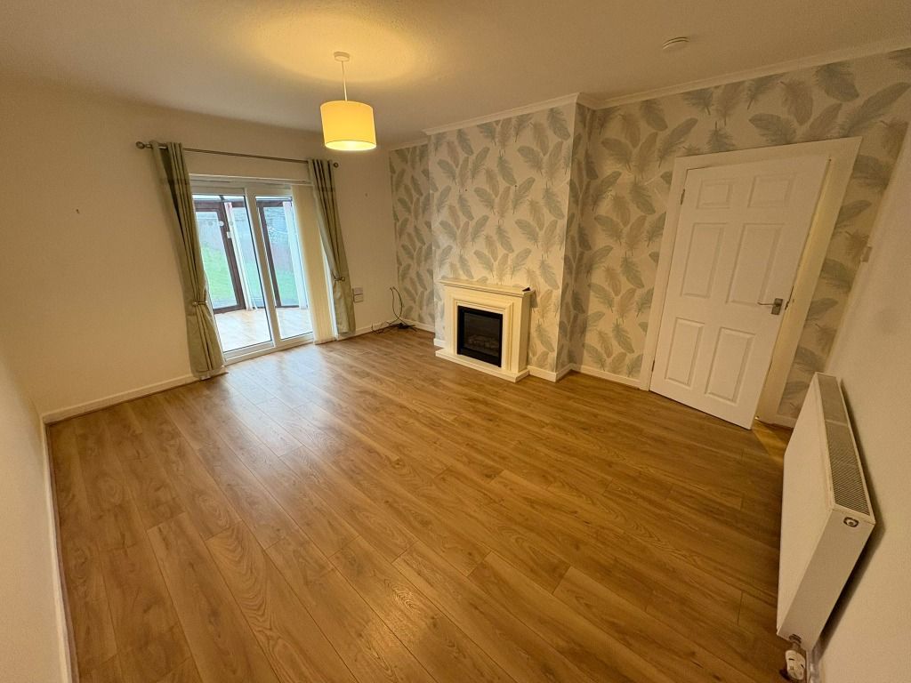 Property photo 3 of 12 Photo 3