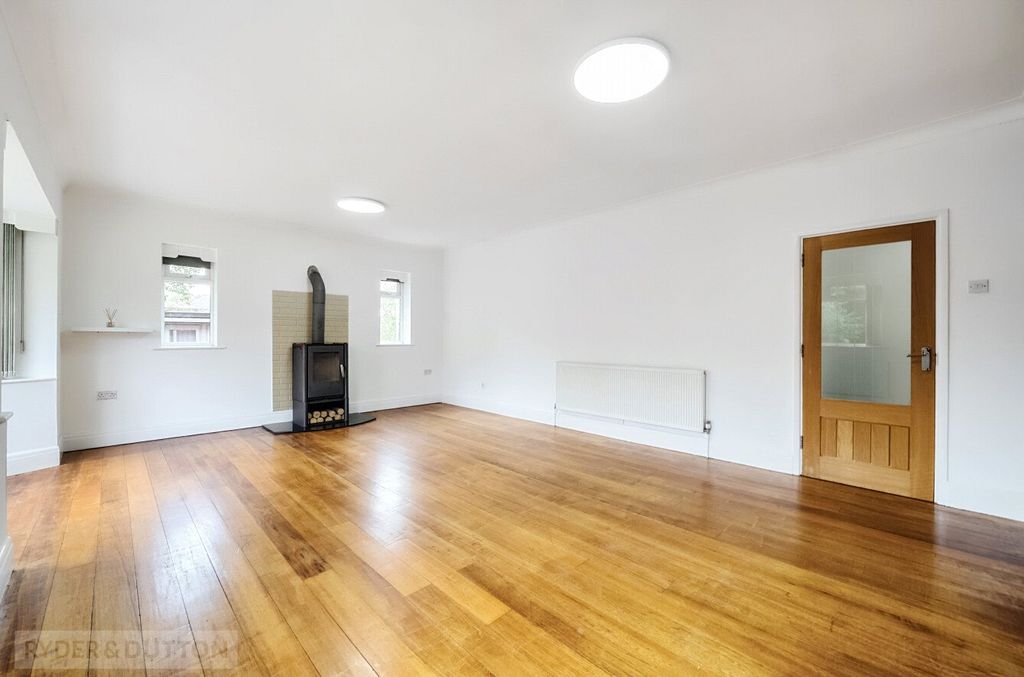 Property photo 3 of 59 Picture No. 94