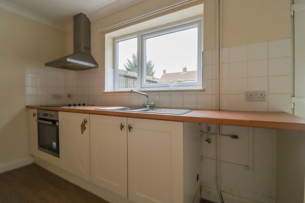 Property photo 3 of 19 4895214