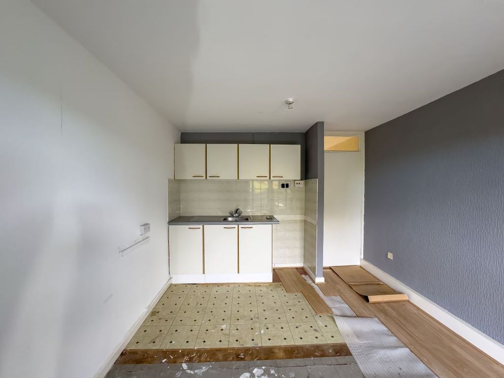 Property photo 3 of 10 Image 3