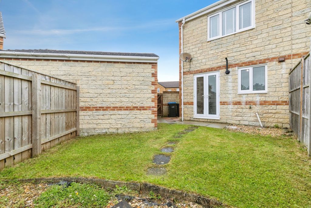 Property photo 3 of 22