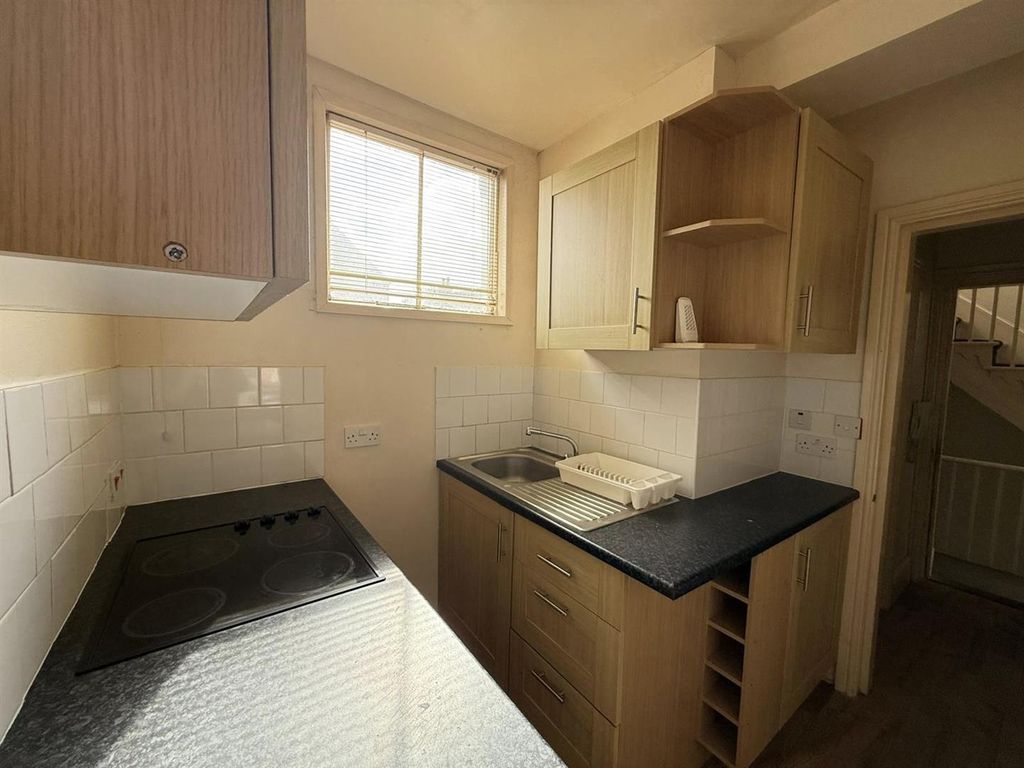 Property photo 3 of 6 Thumbnail_B4A680B8-75B2-427A-9Ef0-75A5Bd16931c.Jpg