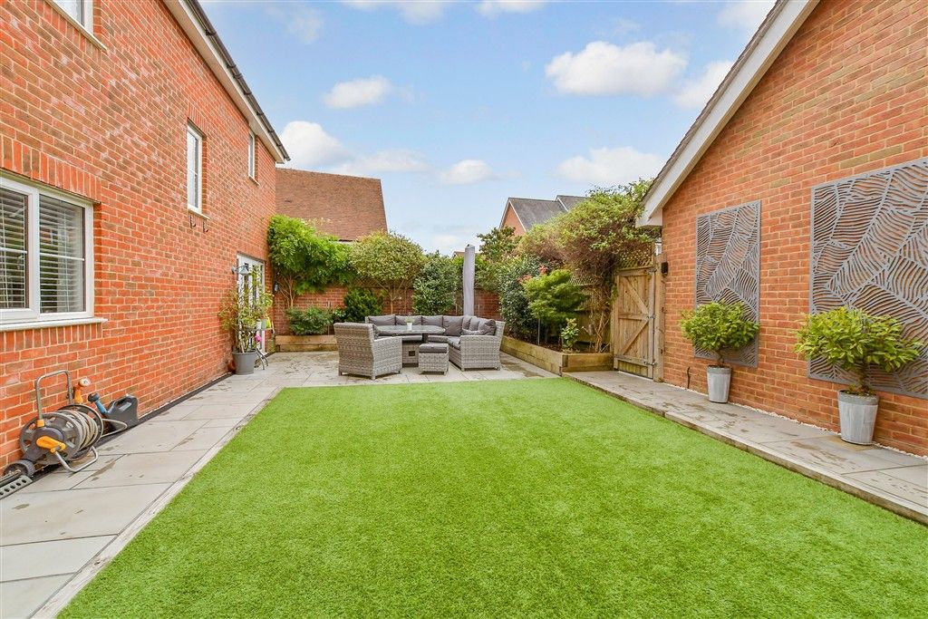 Property photo 2 of 15 Rear Garden