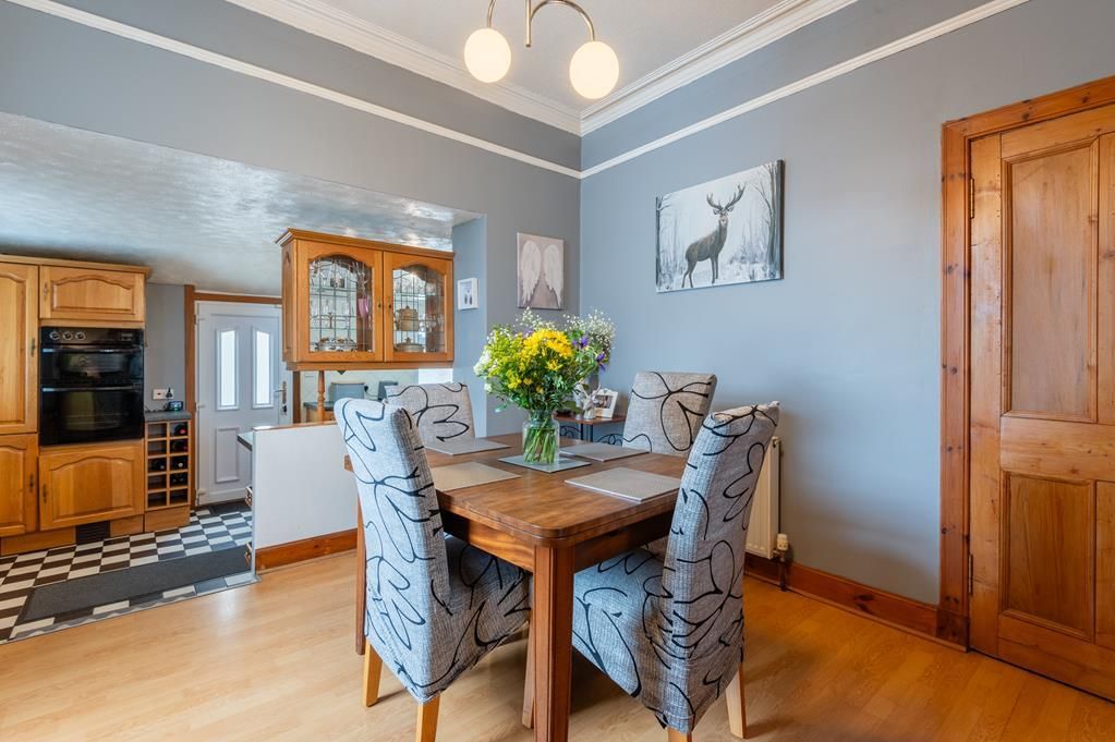 Property photo 2 of 23 Cup1162Jmp Dining Room.Jpg