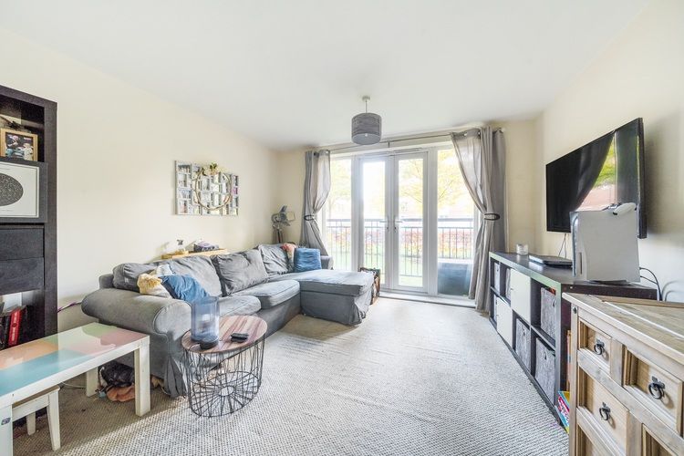 Property photo 2 of 11