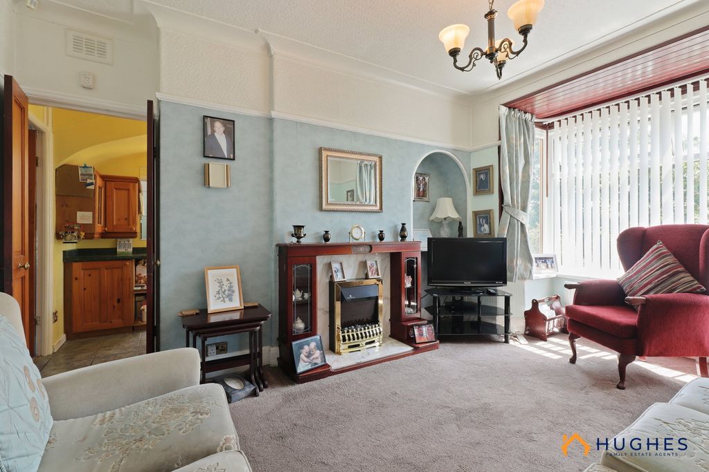 Property photo 3 of 25