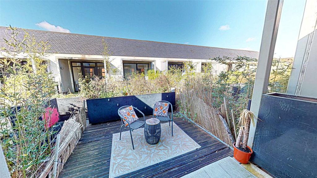 Property photo 3 of 10 Picture No. 07