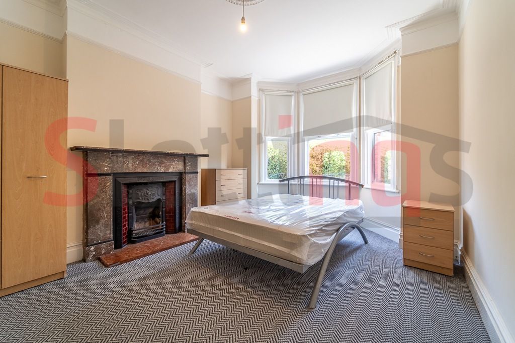 Property photo 2 of 11 Gallery