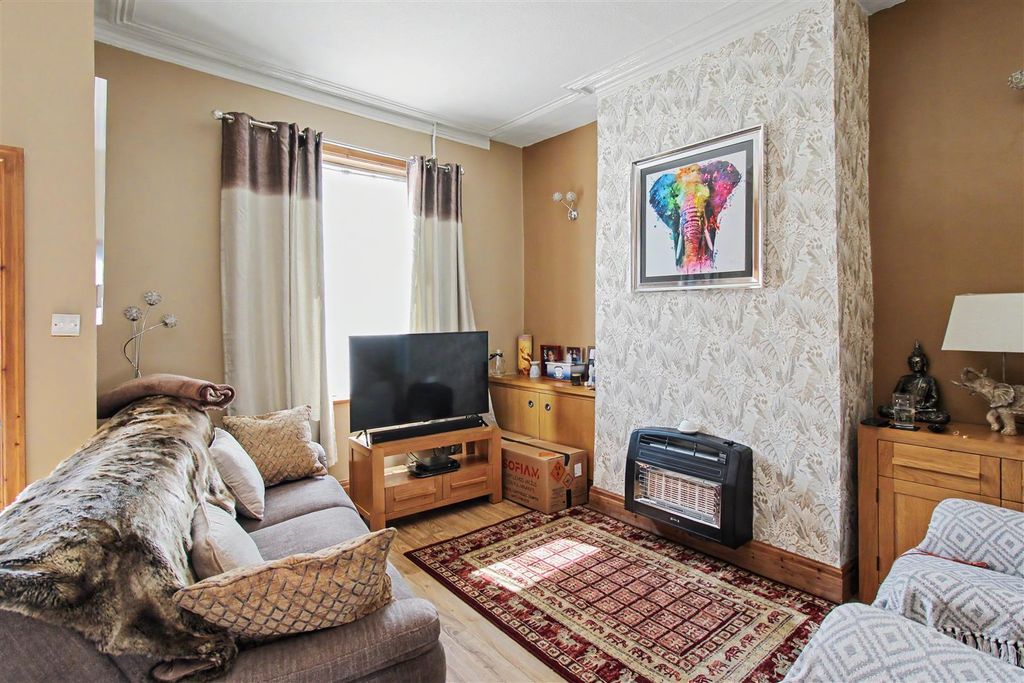 Property photo 2 of 13 Reception Room