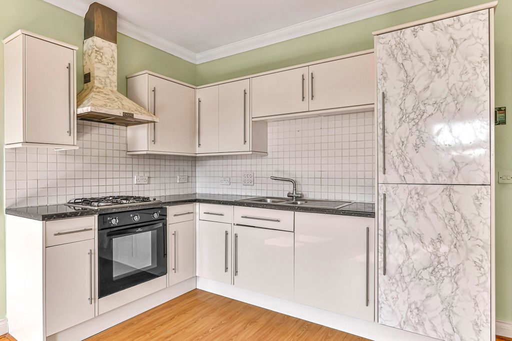 Property photo 3 of 13 Img_6748