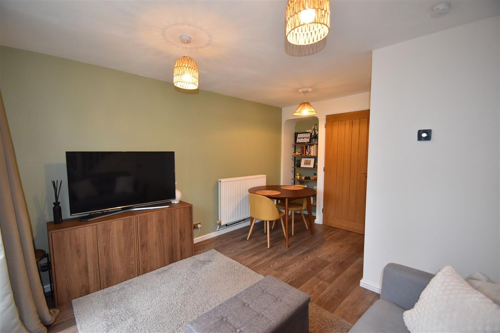 Property photo 3 of 17 3.Jpg