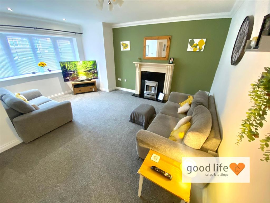 Property photo 2 of 19 20260121_113124771_Ios1Lindsfarne.Jpg