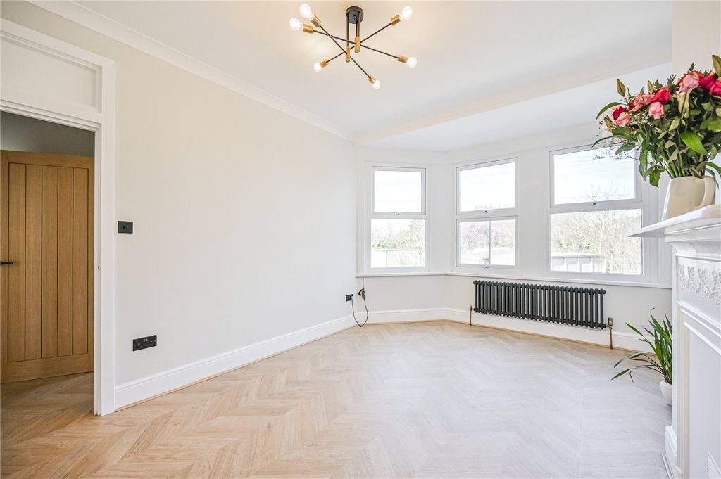 Property photo 2 of 14 Picture No. 09