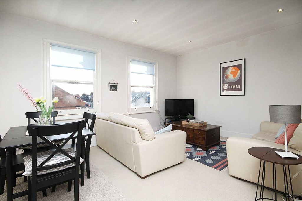 Property photo 2 of 4