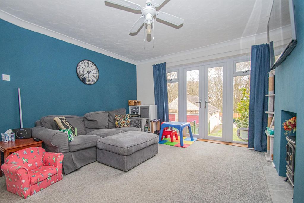 Property photo 3 of 12 Img_6909.Jpg