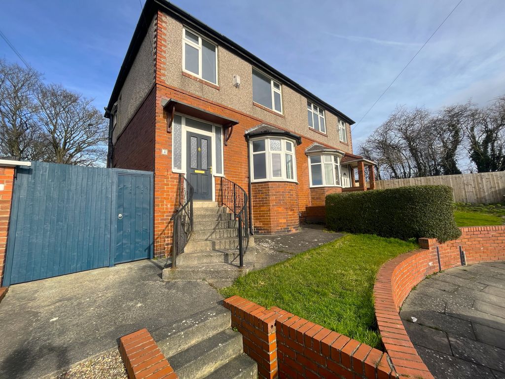 Property photo 1 of 21