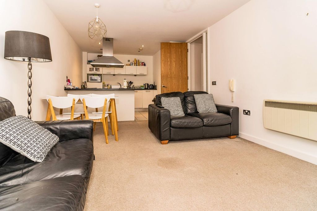 Property photo 2 of 9 Picture No. 02