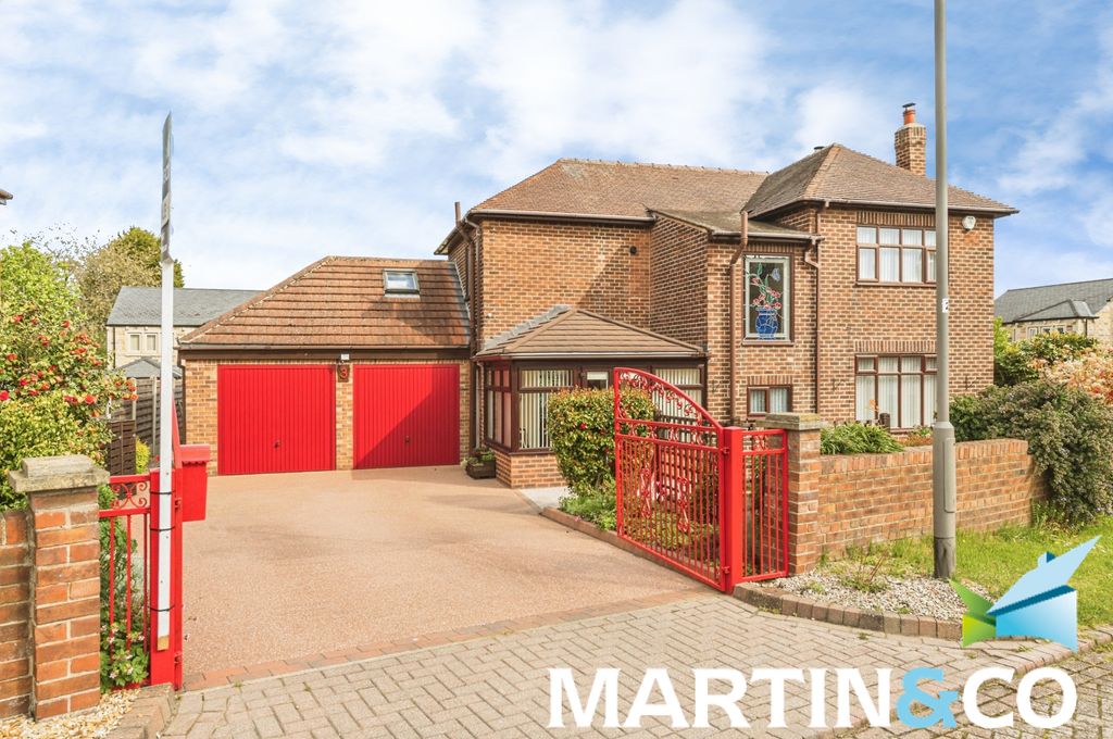 Property photo 1 of 31 Efb223d8-13 20- 203 20Holme 20Croft 20Wf4 203Bf