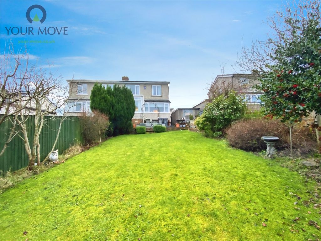 Property photo 2 of 15 Picture No. 11