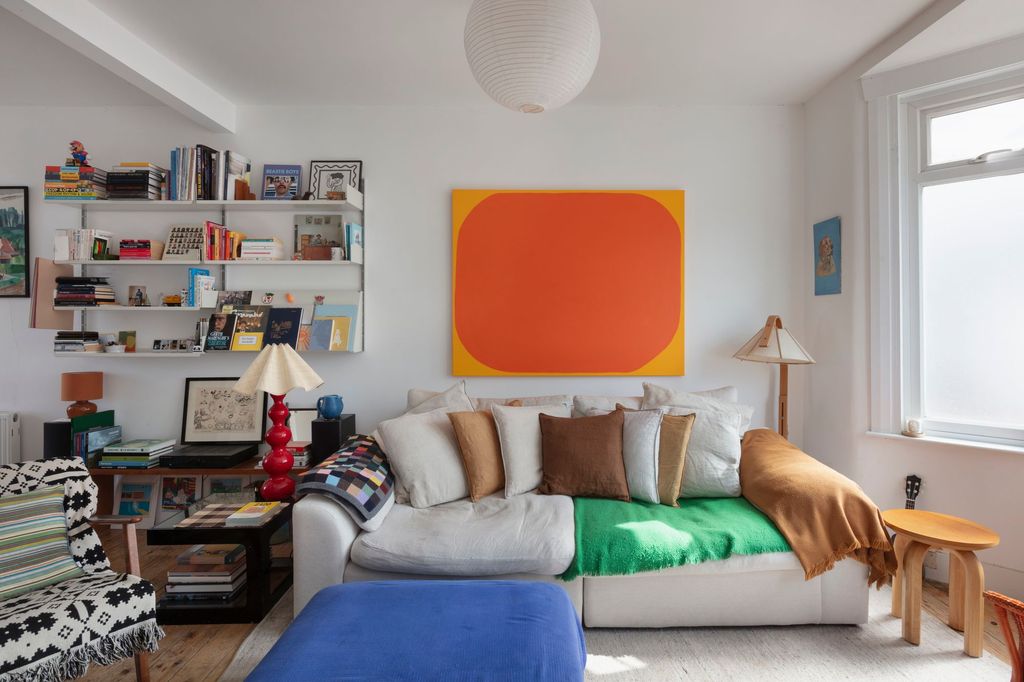 Property photo 2 of 46