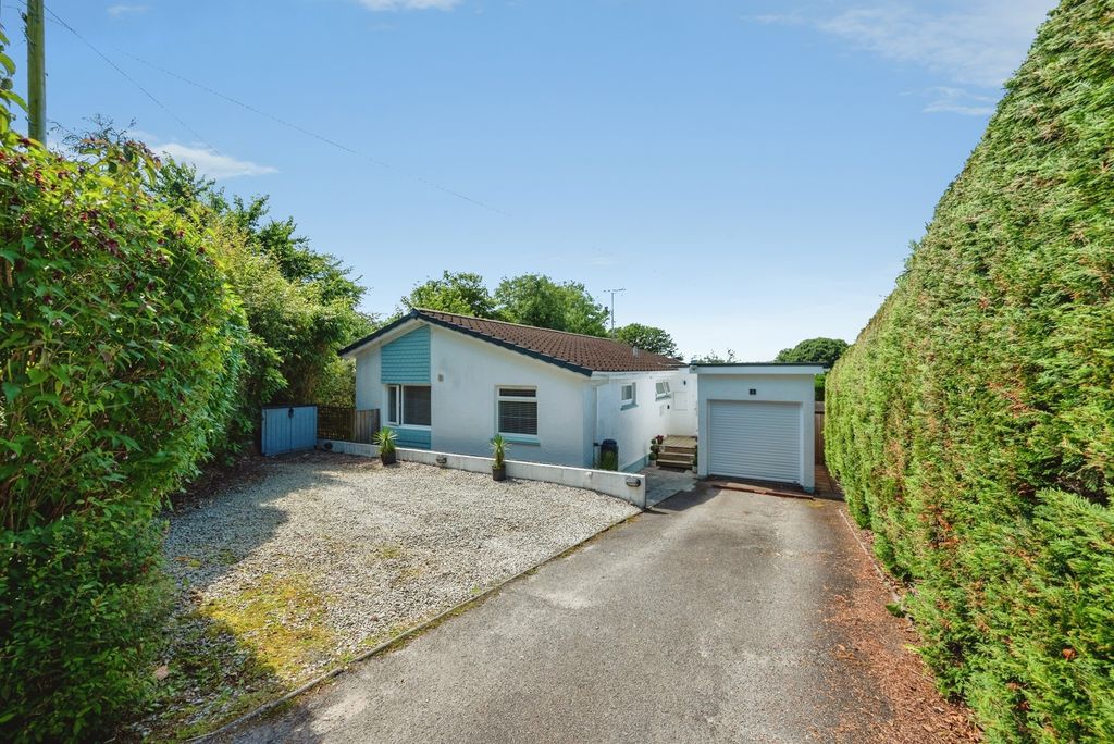 Property photo 1 of 16 Pbox-Img.Jpg