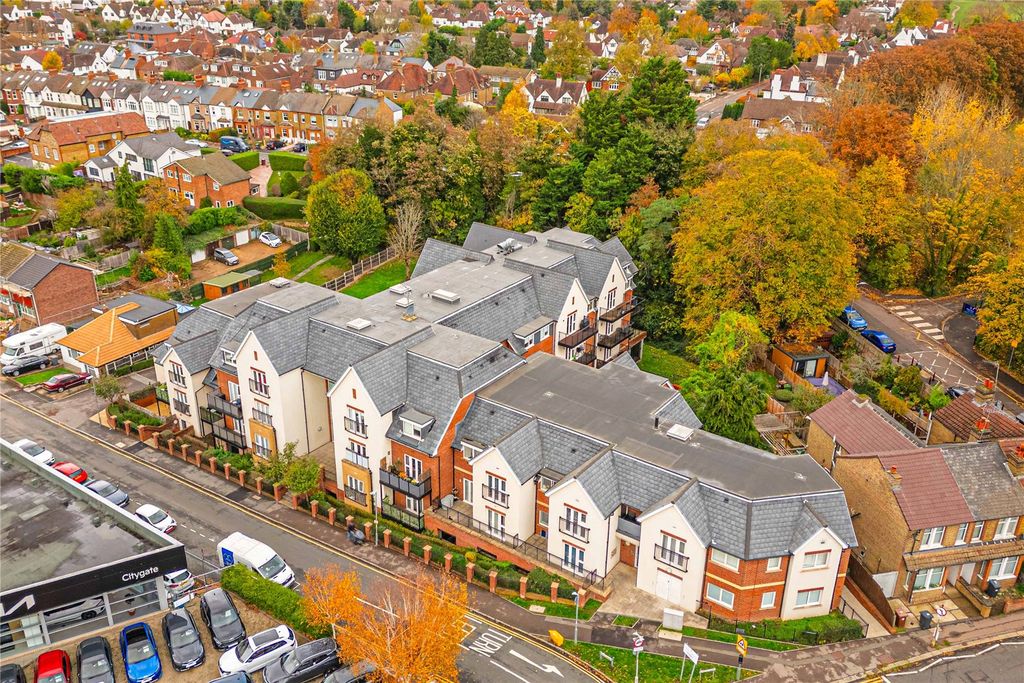 Property photo 1 of 15 Picture No. 02