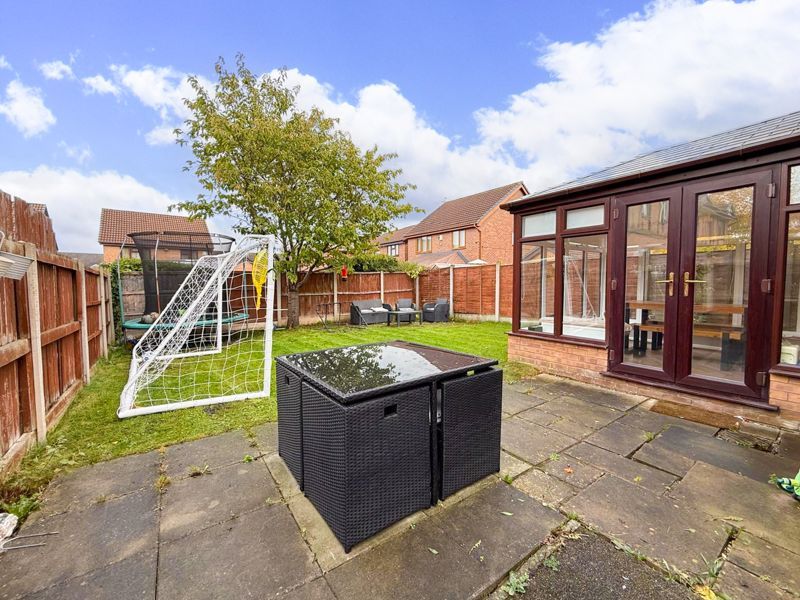 Property photo 3 of 17 Photo 16