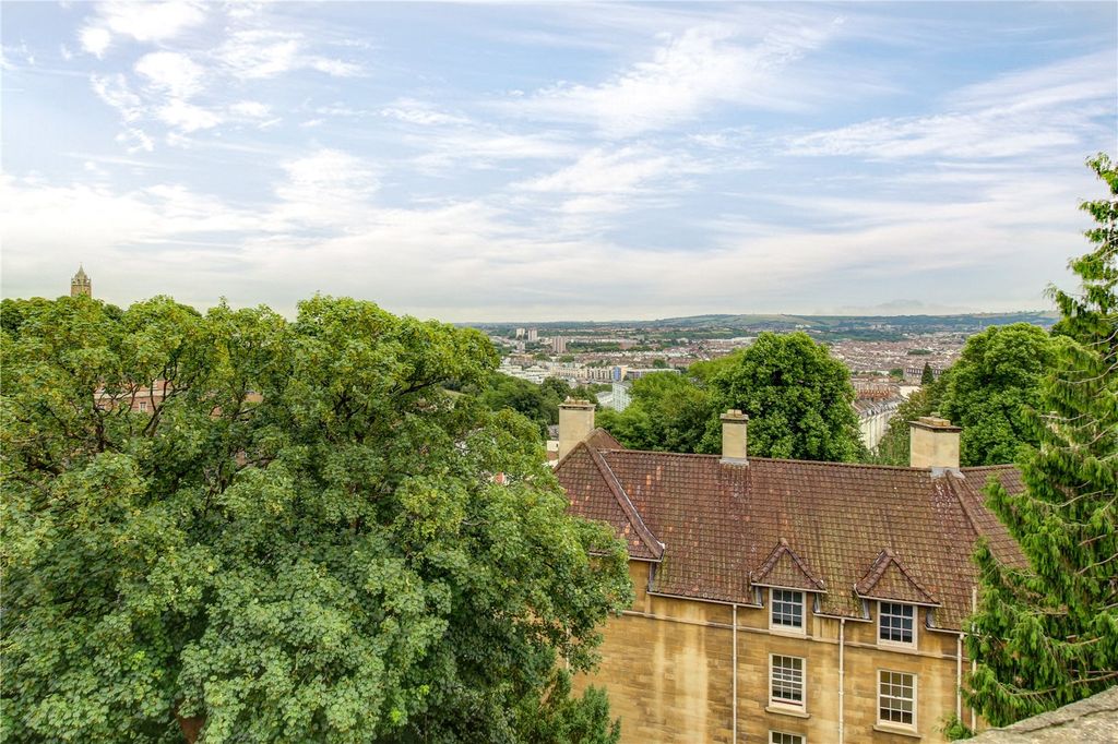 Property photo 3 of 15 Picture No. 03