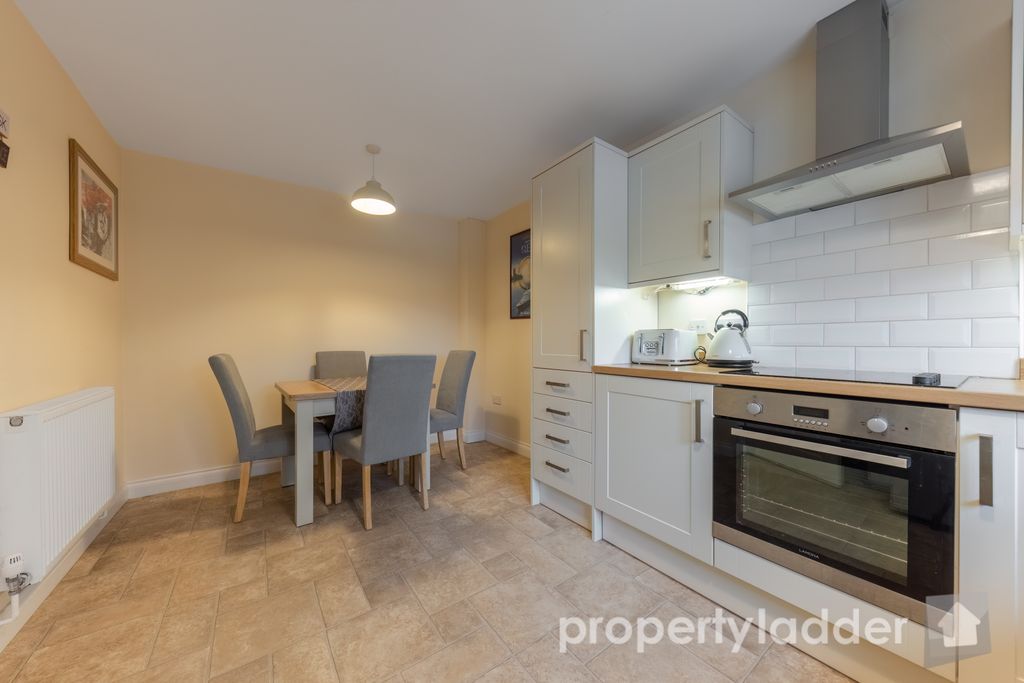 Property photo 3 of 17 Pl-13