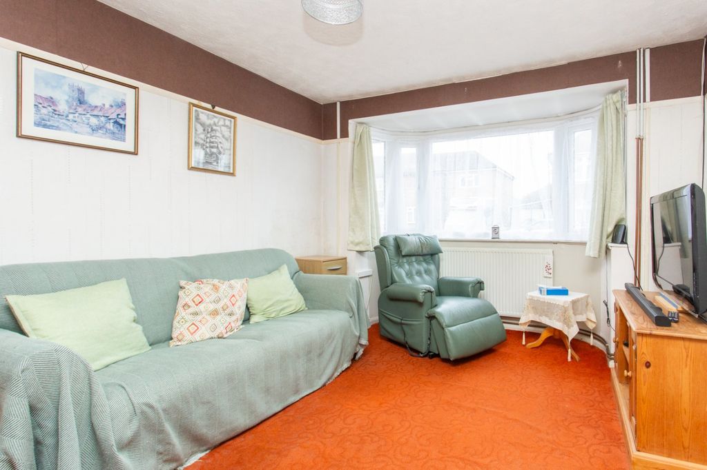 Property photo 2 of 12 Picture 2