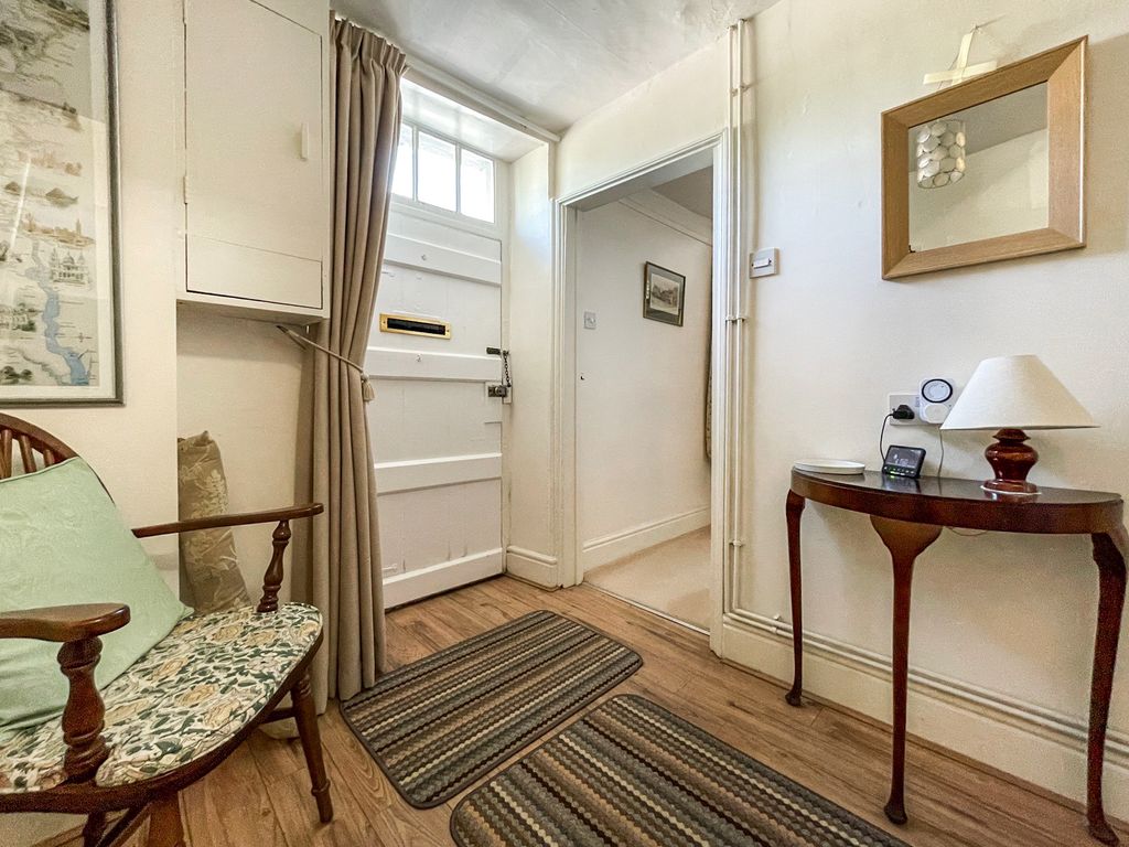 Property photo 3 of 13 18