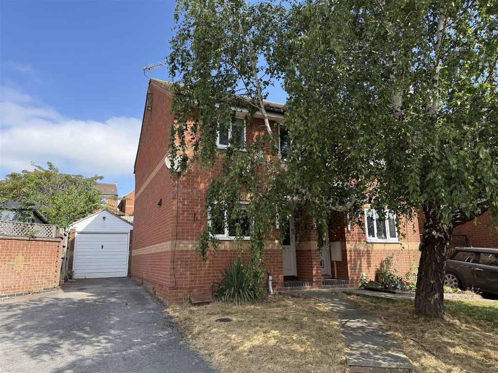 Property photo 1 of 8 Norbury 8.Jpg
