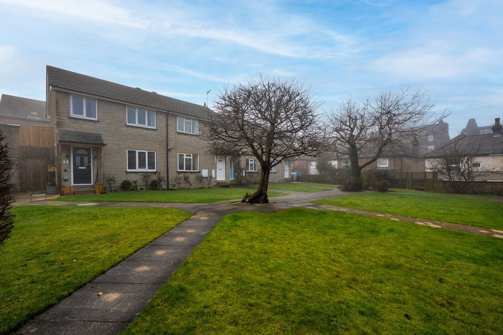 Property photo 3 of 22