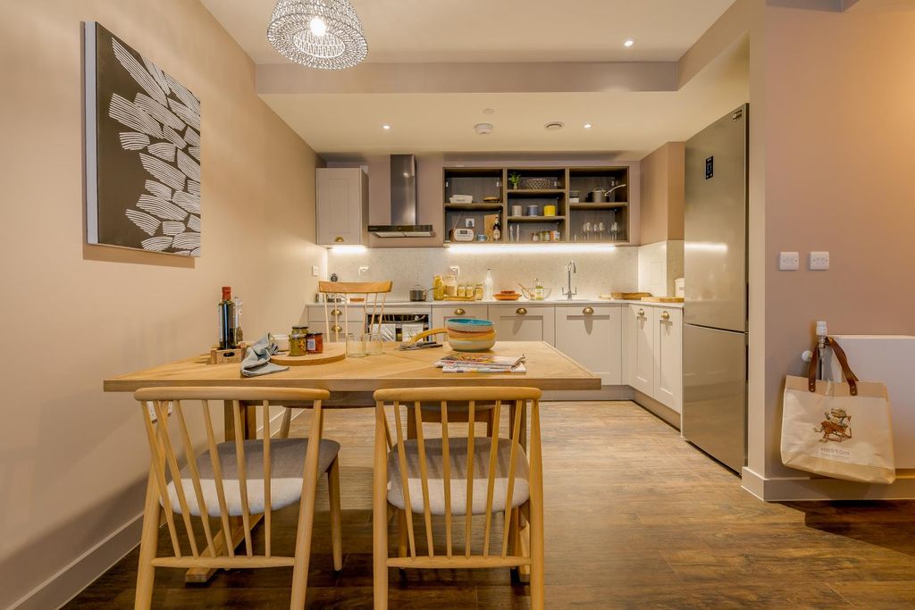 Property photo 3 of 18 2.Jpg