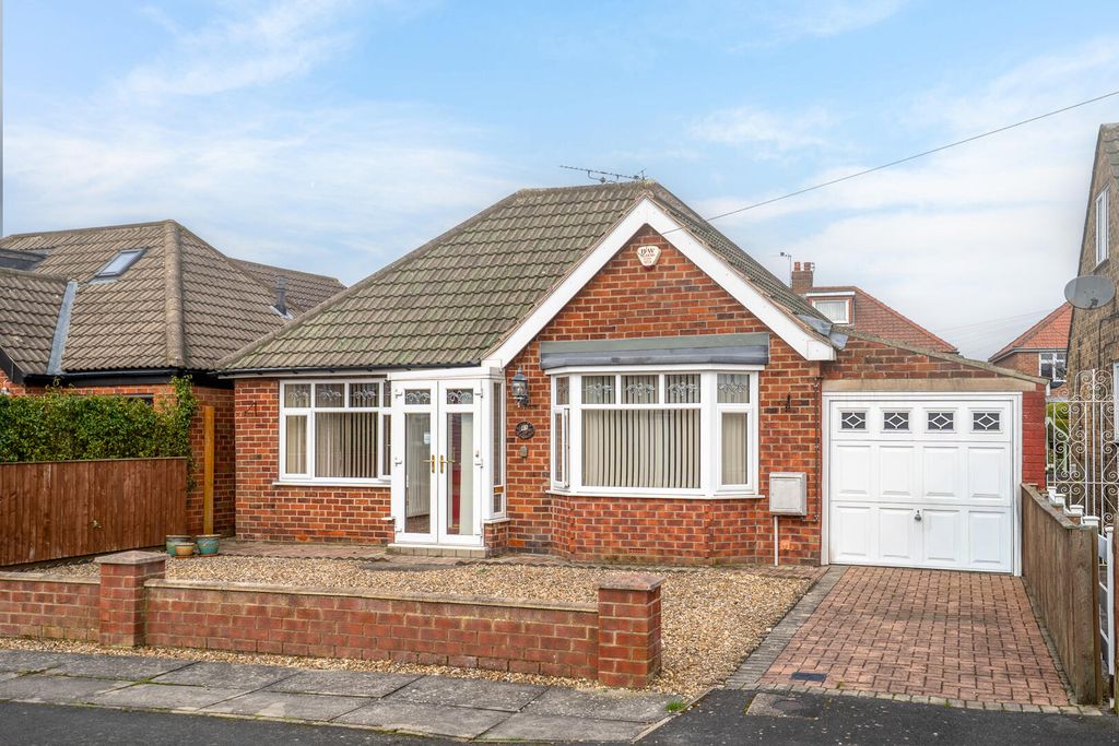 Property photo 1 of 11 Front (Exterior)