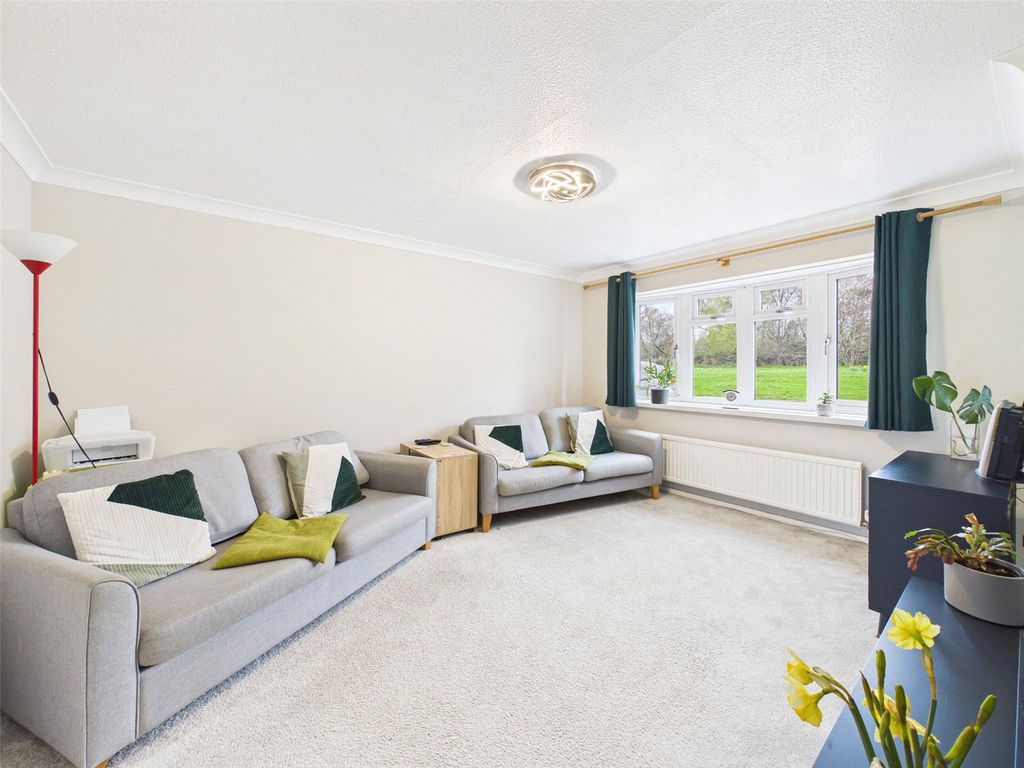 Property photo 2 of 14 Picture No. 40