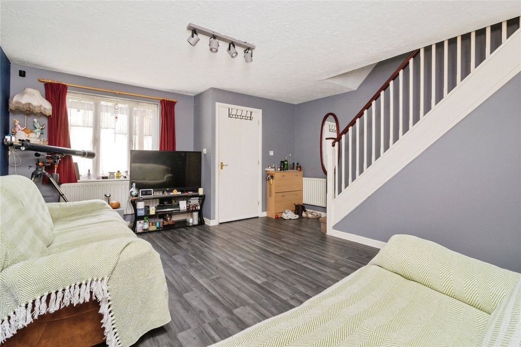 Property photo 2 of 21 Picture No. 20