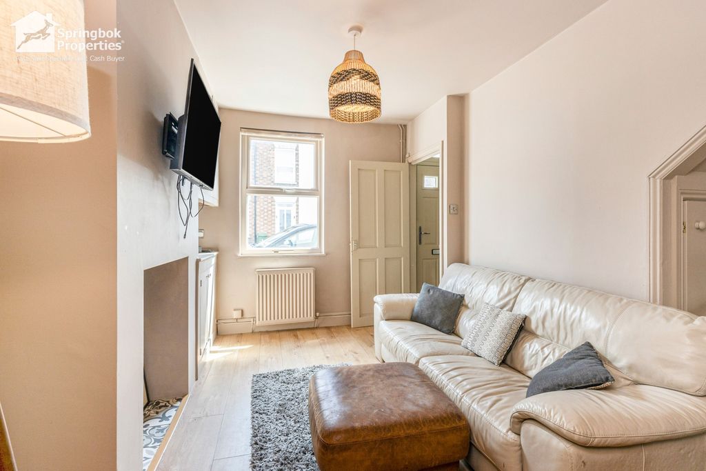 Property photo 2 of 10 Image 1