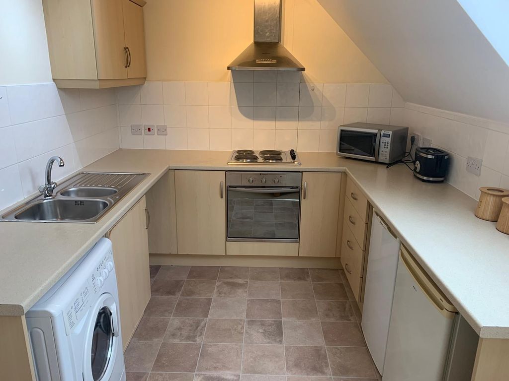 Property photo 2 of 5