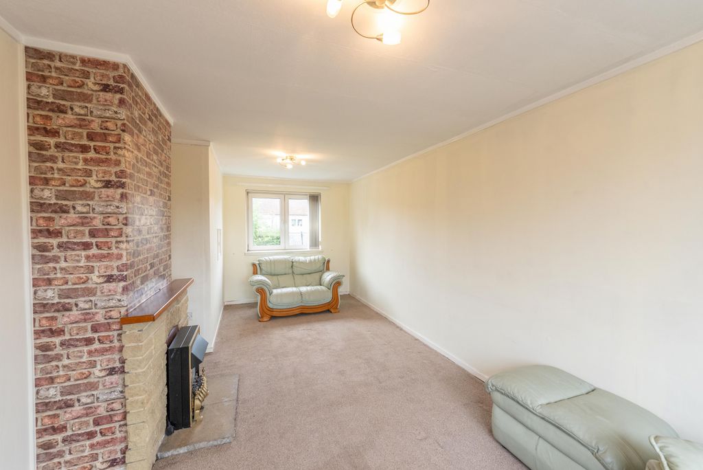 Property photo 3 of 24 Gallery
