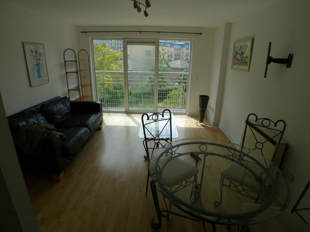 Property photo 2 of 7