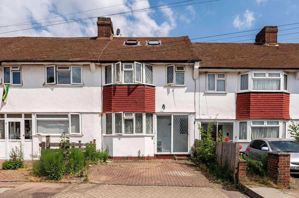 Property photo 3 of 4