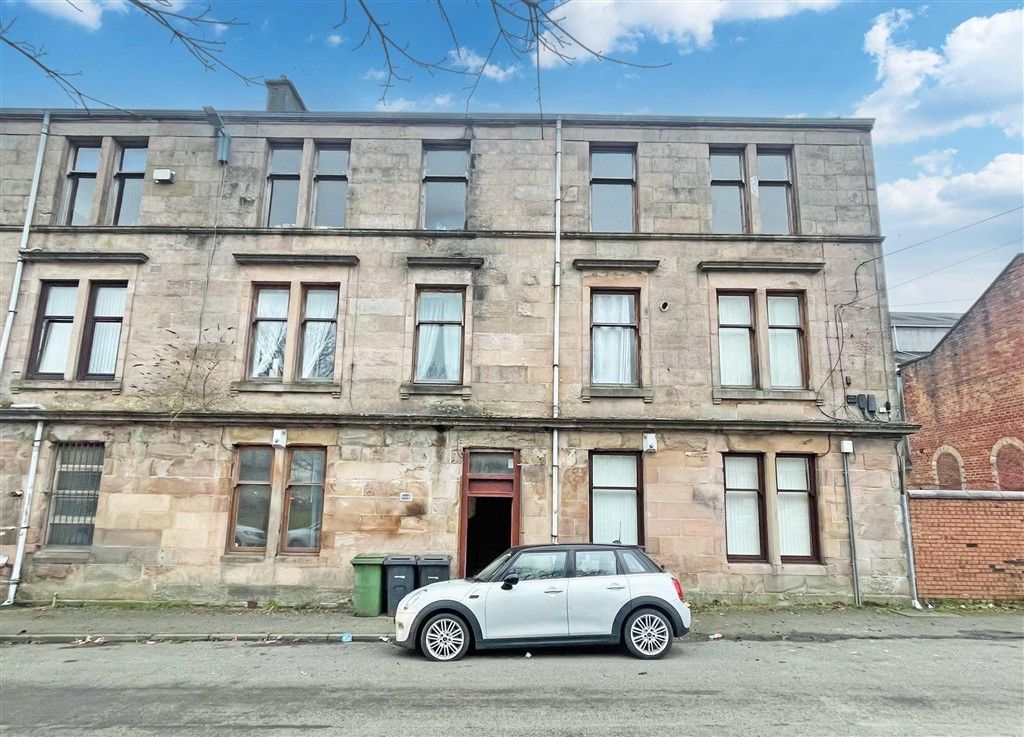 Property photo 1 of 9