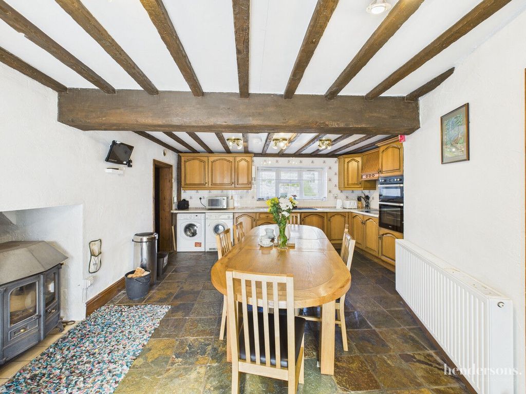 Property photo 1 of 29