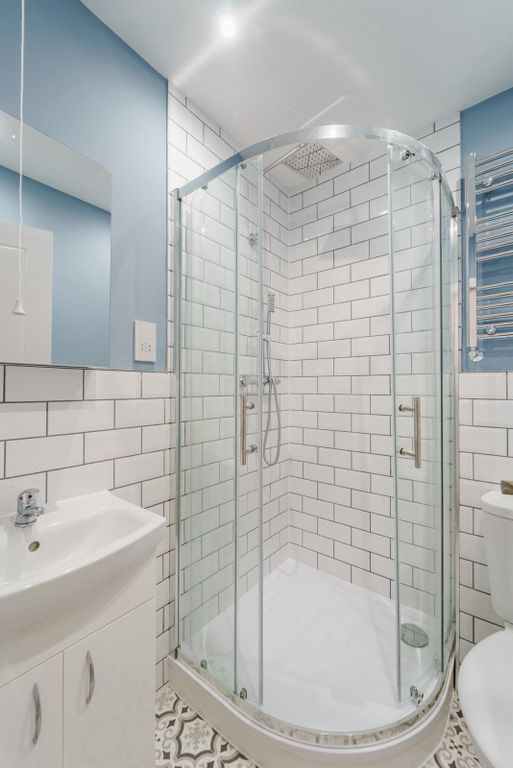 Property photo 3 of 12 R1 2