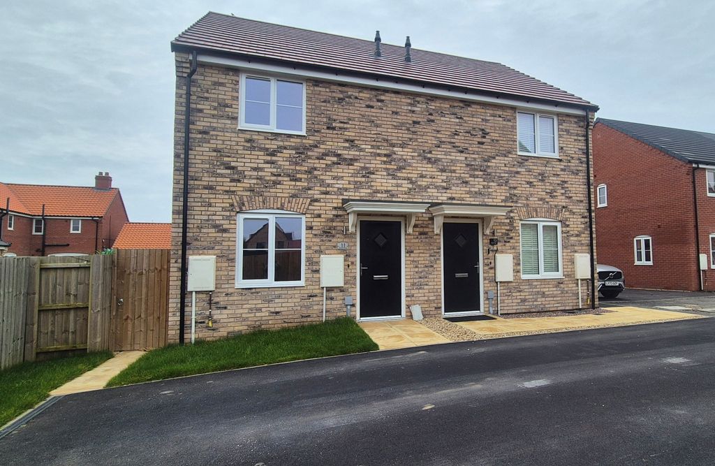 Property photo 1 of 6 Front