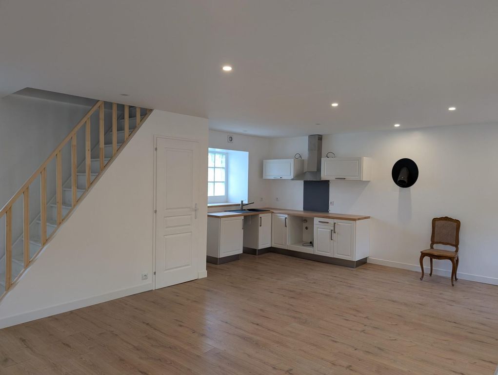 Property photo 3 of 16