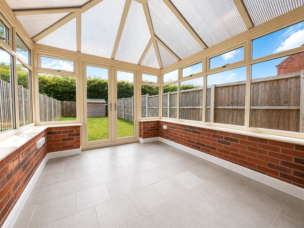 Property photo 2 of 14 Picture No. 23