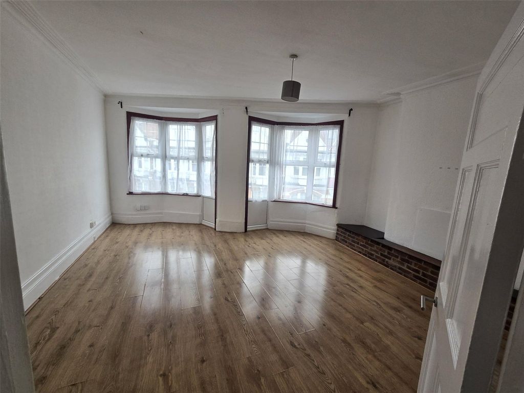 Property photo 1 of 12 Picture No. 01