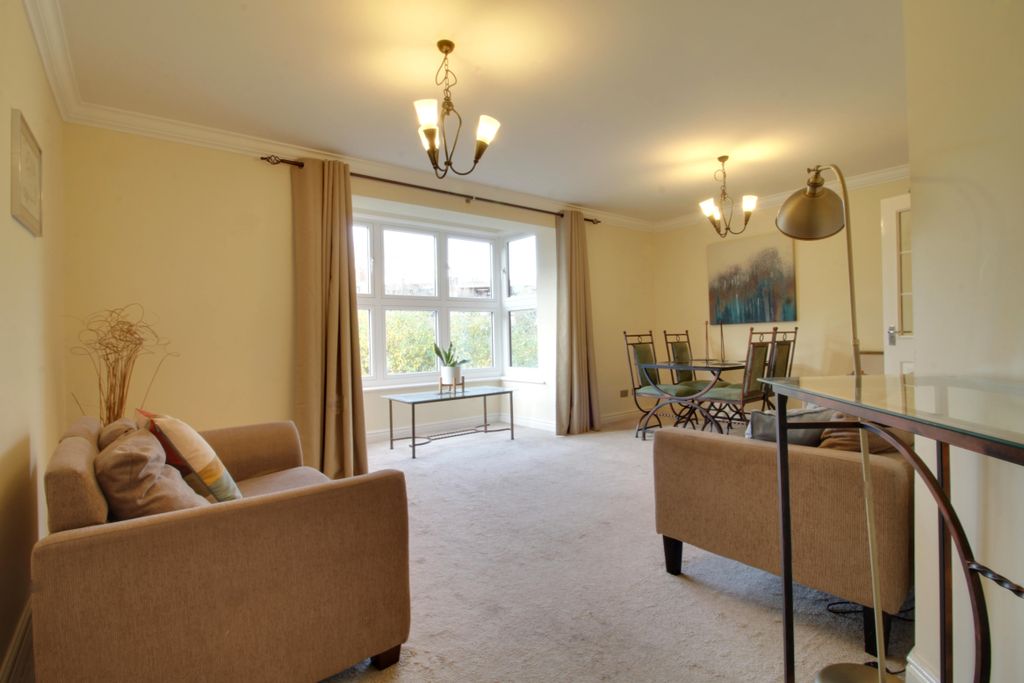 Property photo 3 of 16 Img_8441-Img_8443